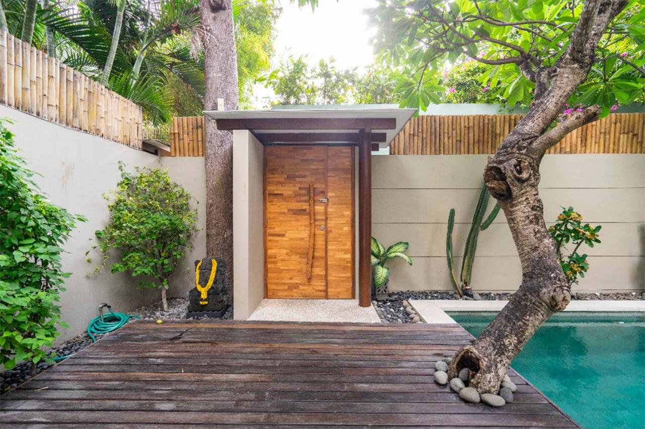 Villa Athena เซมินยัค ภายนอก รูปภาพ