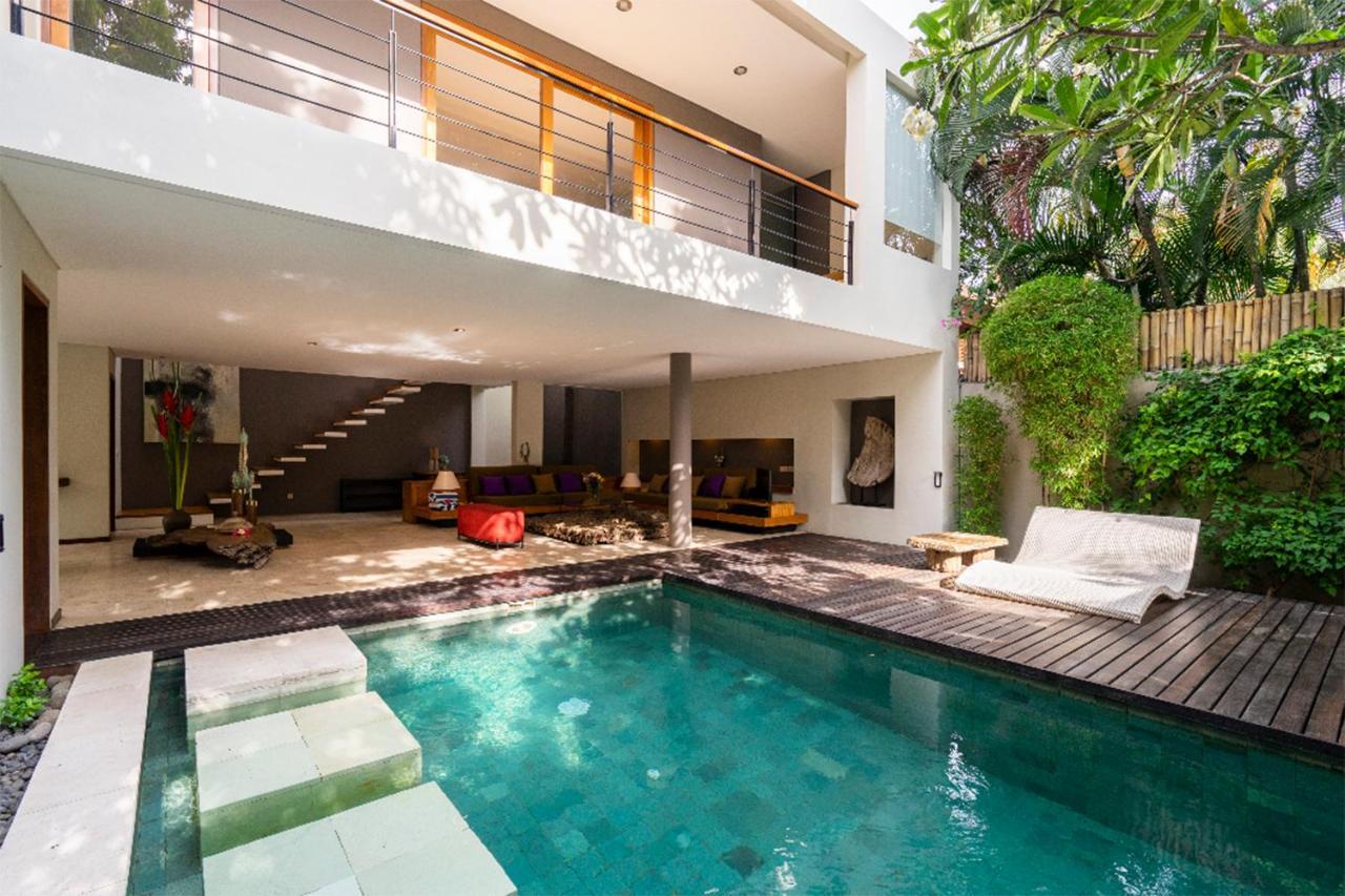 Villa Athena เซมินยัค ภายนอก รูปภาพ
