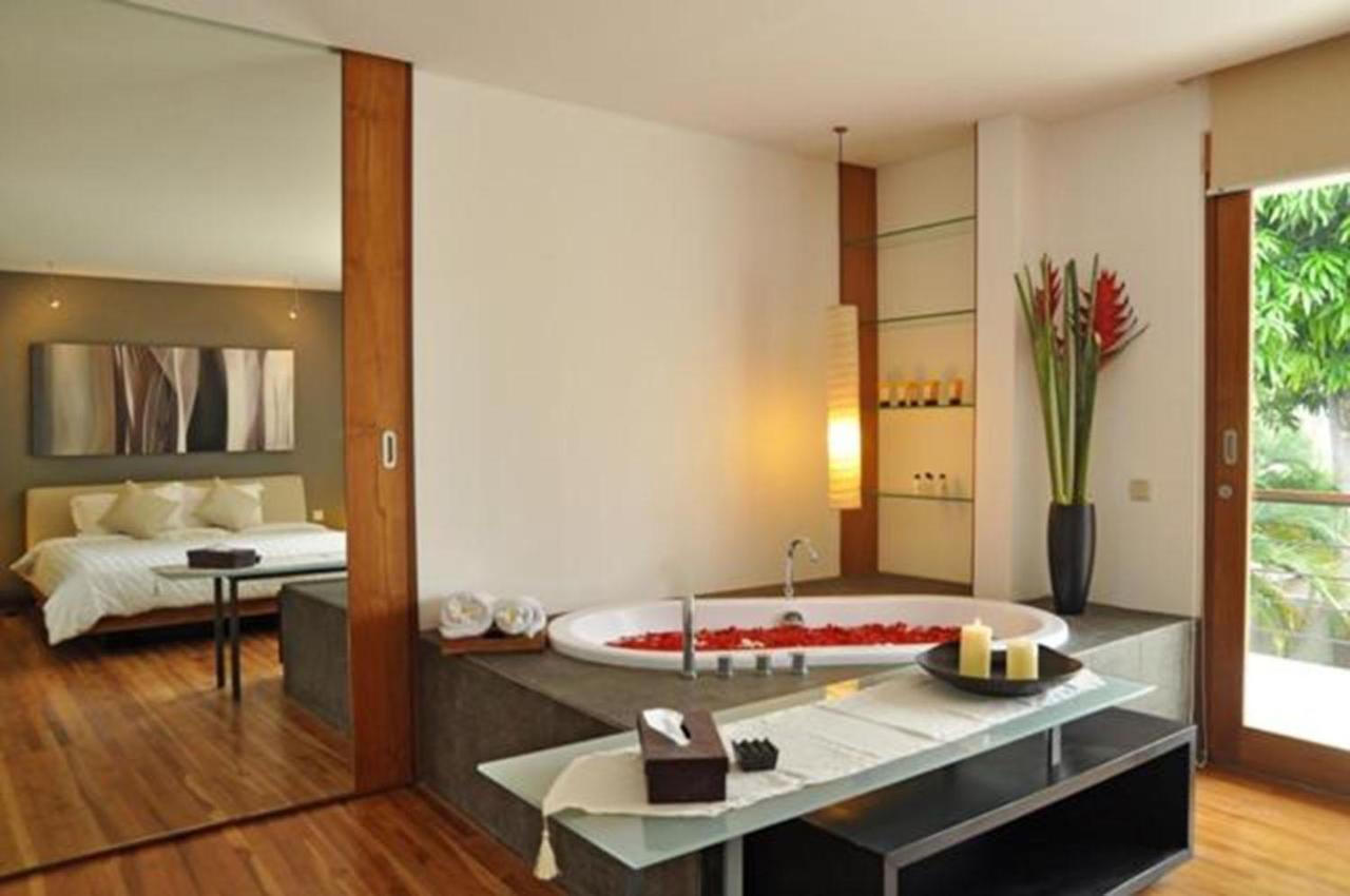 Villa Athena เซมินยัค ภายนอก รูปภาพ