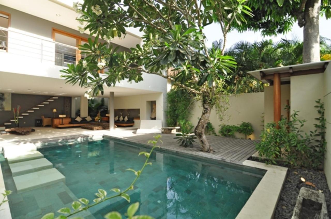 Villa Athena เซมินยัค ภายนอก รูปภาพ