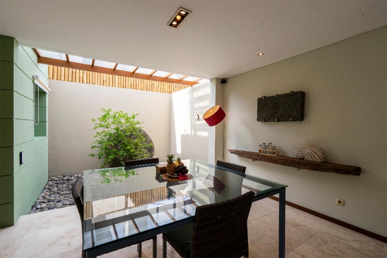 Villa Athena เซมินยัค ภายนอก รูปภาพ
